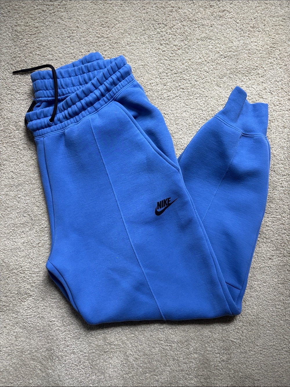 Nike Women’s Sportswear Tech Fleece Mid-Rise Joggers